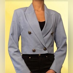 Elegant Sky light Blue Double-Breasted cropped Blazer